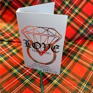 Vera Wang LOVE Eau de Parfum mini spray